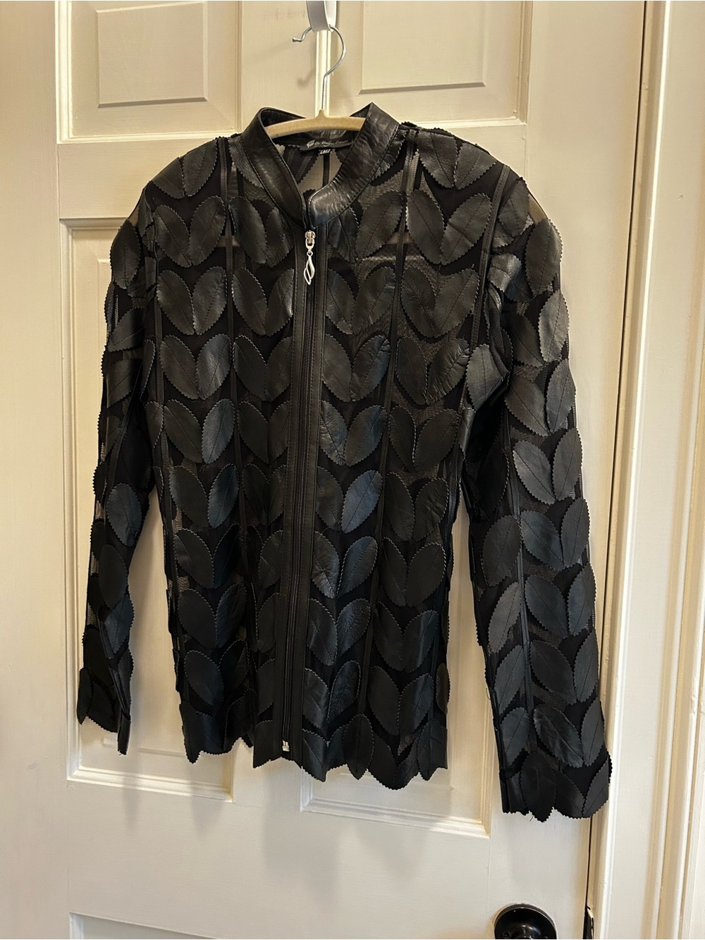 Men's Black Textured Zip-Front Jacket